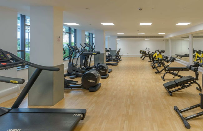 Luxury Modern Apartment With Exceptional Views! Hosted by Sweetstay - Photo 44