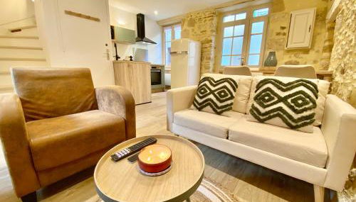 Montignac-Lascaux - Les Pierres De Lascaux - Foto 4