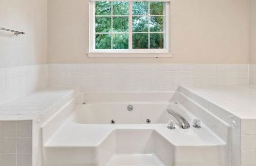 Beautiful Single Family Home - Foto 17