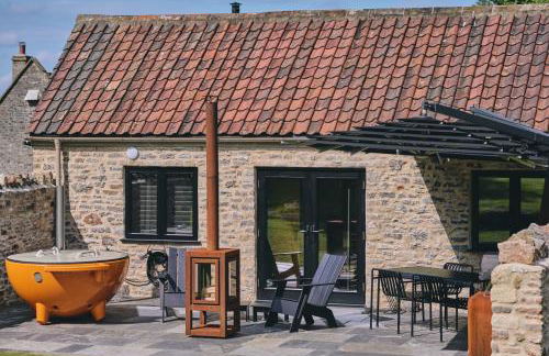 The Suite - Photo 24