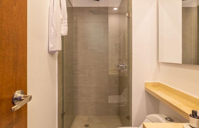 Astounding Tekto Wynwood House - Foto 43