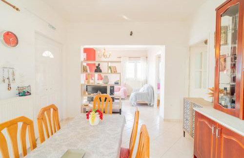 Modern 3 Bed Home with Balconies and Sea Access - Foto 12