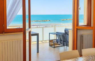 Terrazzo Panoramico Fronte Mare Zamponi - Foto 24