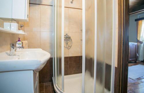 Unique Villa Bošket with Pool and Jacuzzi surrounded by Nature - Foto 21