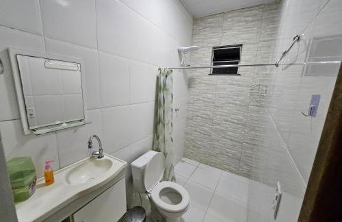 Apto dois quartos com suíte e varanda - Foto 5