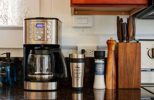 NEW Paddler's Inn- 3BR Hilo Downtown - Foto 43