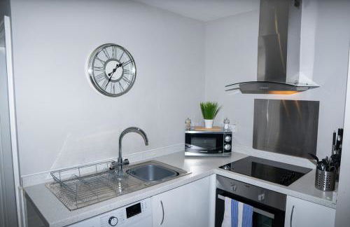 Luke Stays - Front Street - Foto 67