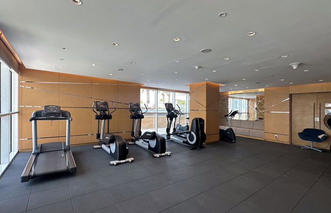 Waves - Elegant 28th Floor Studio in Carson A, Damac Hills - Photo 16