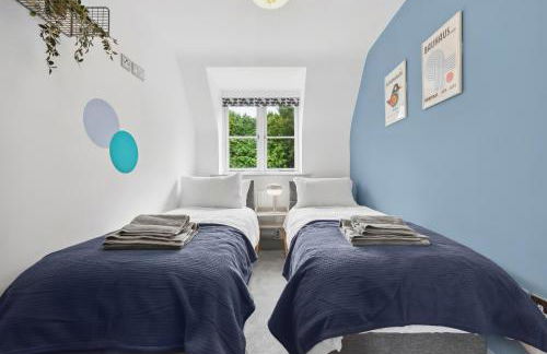 NEC Birmingham Airport Modern Village Retreat, Sleeps 7, Free Parking - Foto 28