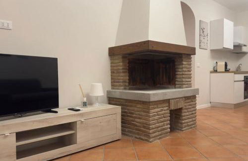 Fronte lago nel centro storico “La Casa del Lago” - Foto 4