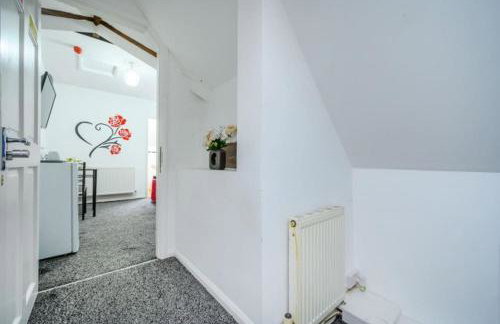RB1GH- Cosy Room SECURE PARKING NEAR CITY CENTRE FAST WIFI - Foto 6