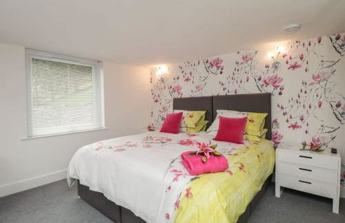 BRANTLEA Detached 4 Bed Home, Hot Tub, Lake View, Parking, Pet Friendly - Foto 25