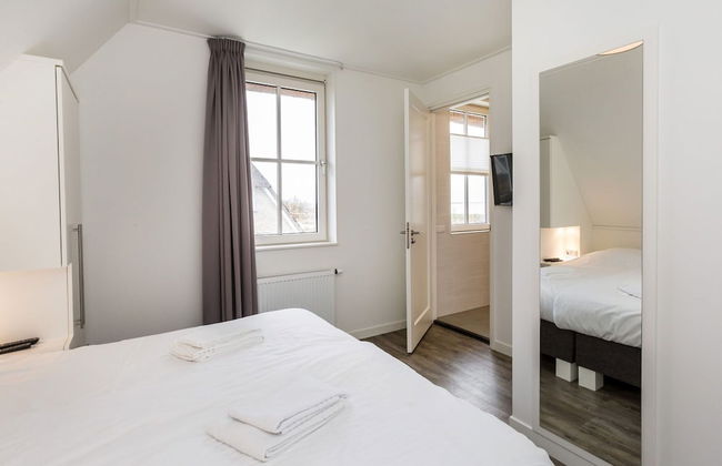 Villa in Friesland With Sauna and Whirlpool - Foto 13