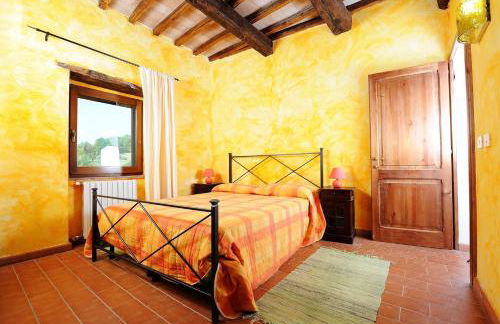 Antico Casale in pietra con Piscina privata - Photo 15