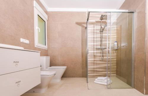 Casa Juana is a modern, luxury, exclusive, 6 bedroom villa. - Foto 19