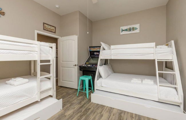 Let's Padre at Village by the Beach by Silver Sands Vacation Rentals - Foto 14