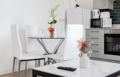 West Ealing Prime Serviced Apartments - Photo 4