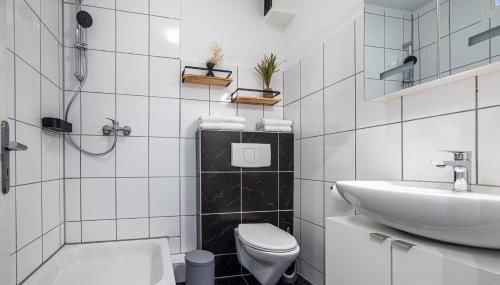 have-a-nice-Stay - nahe Bahnhof - 20 Minuten nach Hamburg - Foto 5, Shower