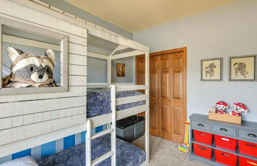 Spearfish Retreat with Fireplace and Mountain Views! - Foto 17