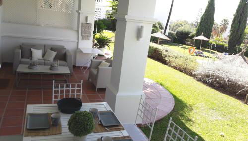 Marbella Holiday & Golf Garden Apartment - Photo 3