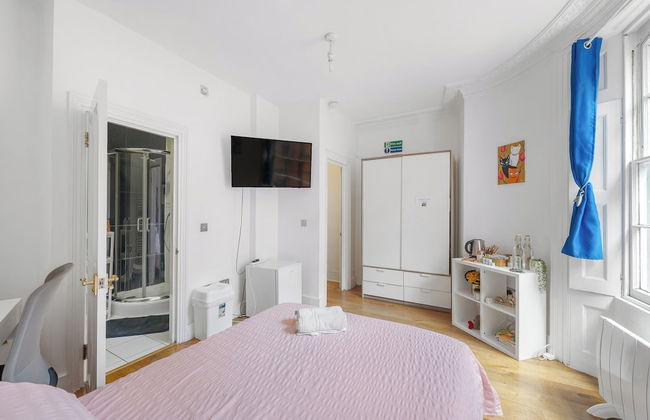 2 Bedroom W/ensuites-sleeps 6, 20min to Citycentre - Foto 3
