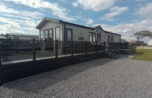 3-Bed Lodge Sleeps 6 -Hot tub -Resort Access - Foto 11