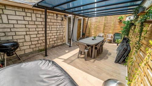 Maison familiale Terrasse Jacuzzi Parking sur place près d'Honfleur - Photo 4
