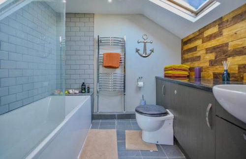 High Cross House - Photo 19