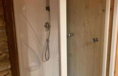 Trappeur du Camping la Saline d'Arc et Senans - Foto 4