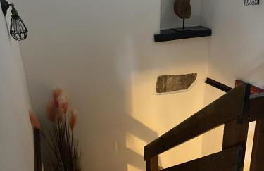 Stunning 4 Bed Pet Friendly Cottage with Hot Tub - Foto 25