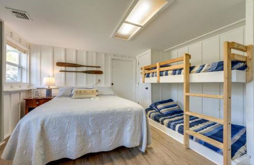 Cozy Table Rock Lake Boathouse with Pool Access - Foto 23