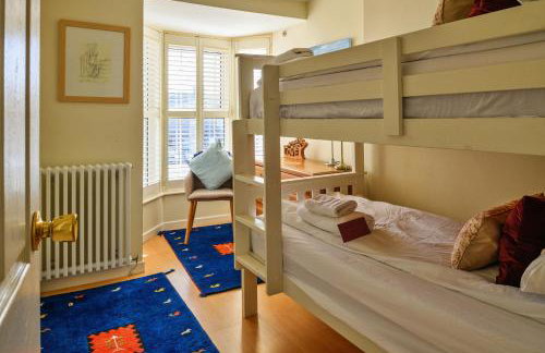 Finest Retreats - Awelon - Large Cottage to sleep 10 with Hot Tub - Foto 22