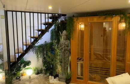 Nuit de rêve : spa, sauna, cinéma - Foto 3