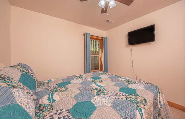 Maplewood Cottage - Photo 7