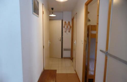 Bel appart 2* 6 pers, terrasse sud, pied des pistes - FR-1-342-241 - Foto 3