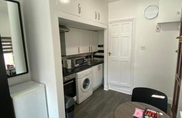 Whitehorse's Gated Studio Apartment - Foto 2