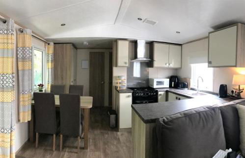 Forest View at Oakdene Forest Park - Leisure Passes Included! - Foto 4