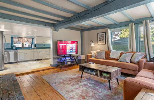 5BR Minutes to Salem|Historic Downtown Beverly - Photo 43