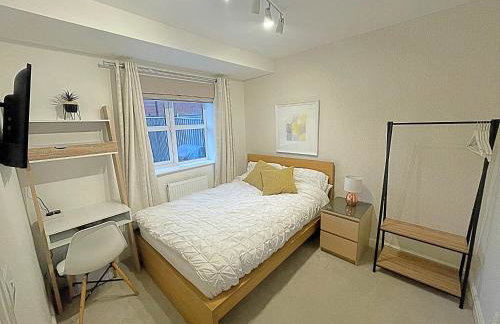 Cosy & Chic in great location near Loughborough Uni & East Midlands Airport - Foto 1