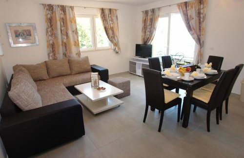 Robinson Bella - Foto 54