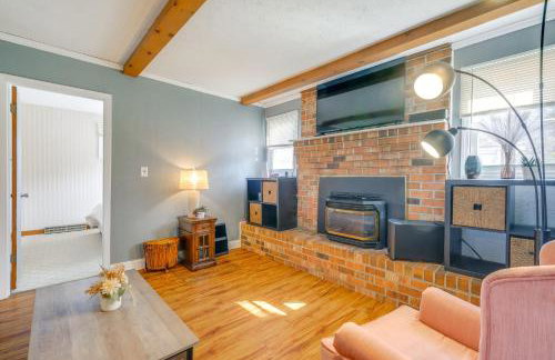 Lake Views and Private Dock Radford Retreat! - Foto 4