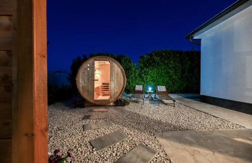 Holiday home Aprilis with pool, jacuzzi and sauna - Foto 52