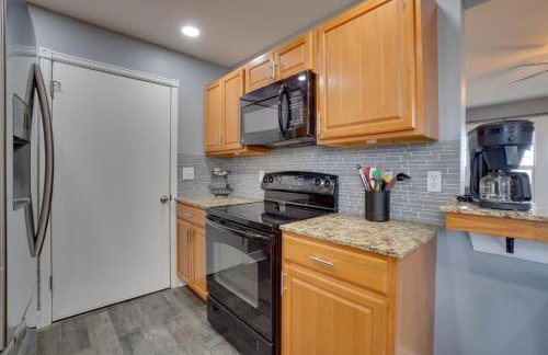 Table Rock Lake Home - Fire Pit and Lake Views! - Foto 13