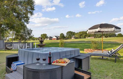 Golf-Side Luxe Escape Sleeps 13 Hot Tub & Theater - Foto 2