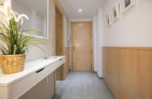 BBarcelona Gaudi Flats - Photo 45