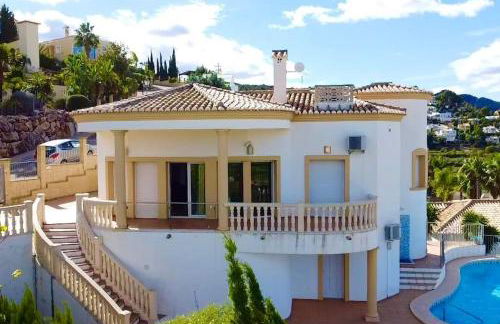 Casa Luna - Three Bedroom Villa with Stunning View - Foto 20