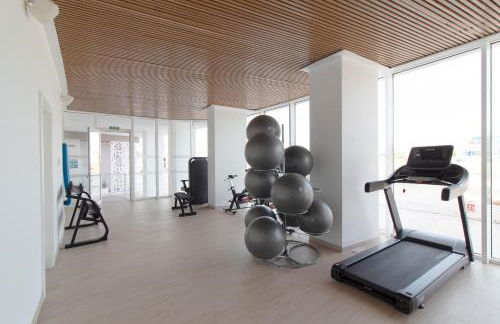 Global Properties, Apartamento con terraza y vistas a la piscina en Gran Canet - Photo 46