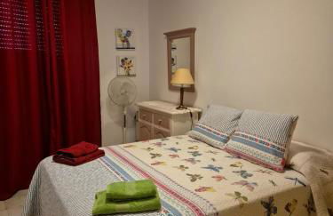 Apartamento Manilva con terraza y piscina - Photo 8