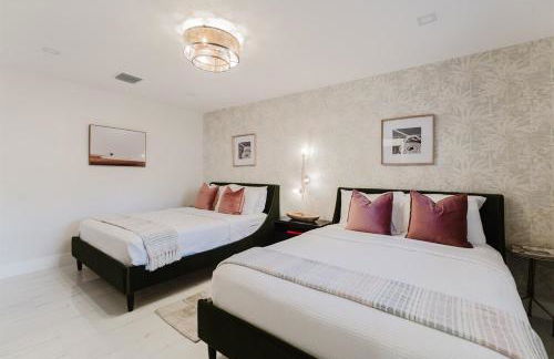 Palms Oasis with Salt Pool Movies Firepit Golf - Photo 58