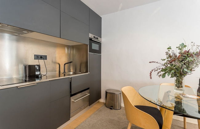 MSB Brand New Apartments in City Center - Photo 54